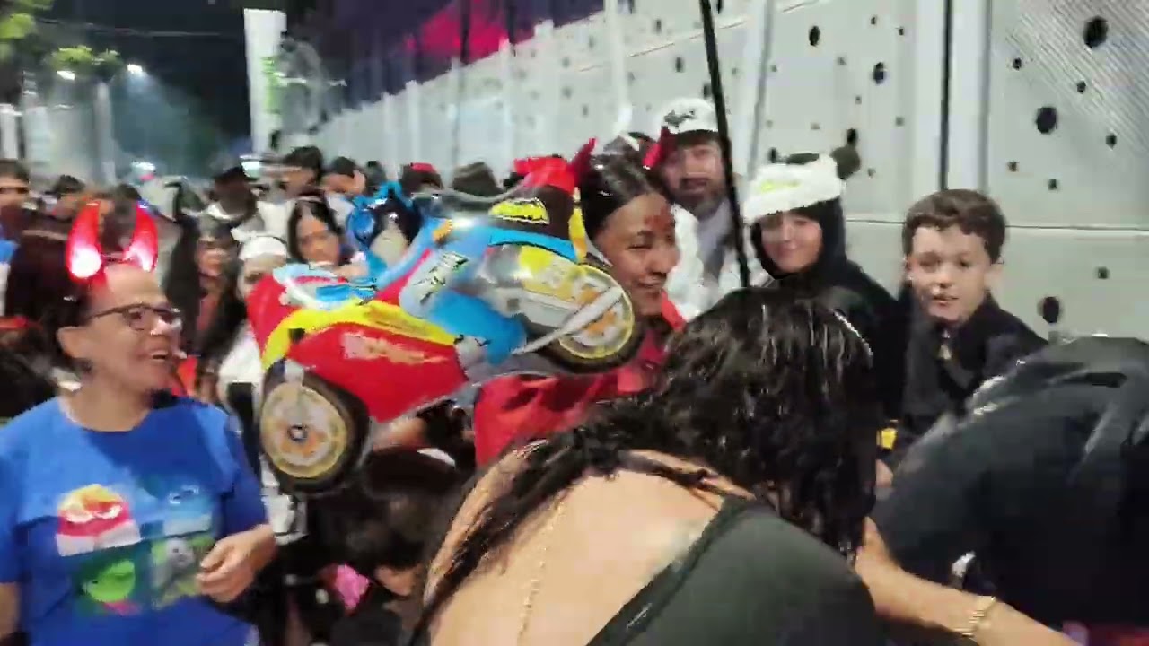 Manrique la 45 medellín Colombia fiesta disfraces 😁✨🫠💕✨