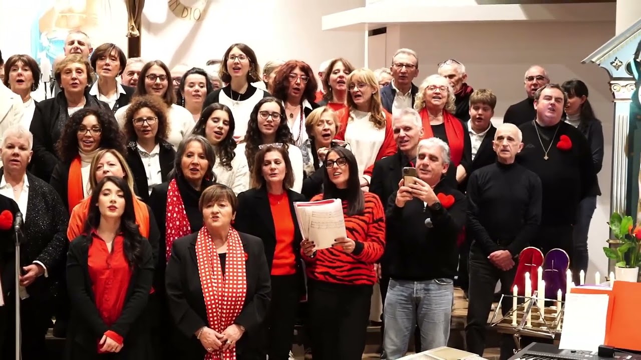 Il CORO dei Cori interpreta il CANTO dei Canti