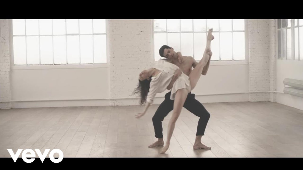 Thibault Cauvin - Danza Española No. 1: La Vida Breve (Official Video)