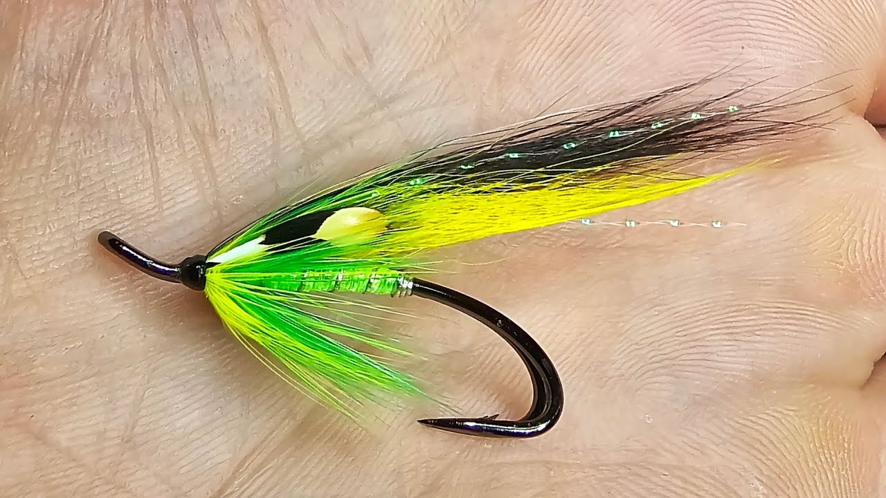 Posh Tosh style Salmon Fly - Fly tying with Anthony McCann