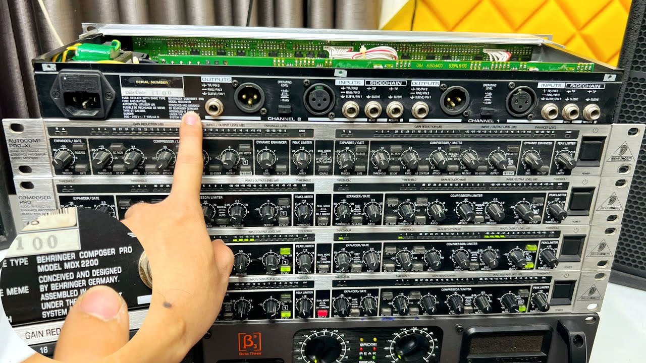 N&eacute;n tiếng b&atilde;i xịn Behringer [Đức] MDX 2200 (Germary) Cao Cấp - Chuy&ecirc;n Nghiệp