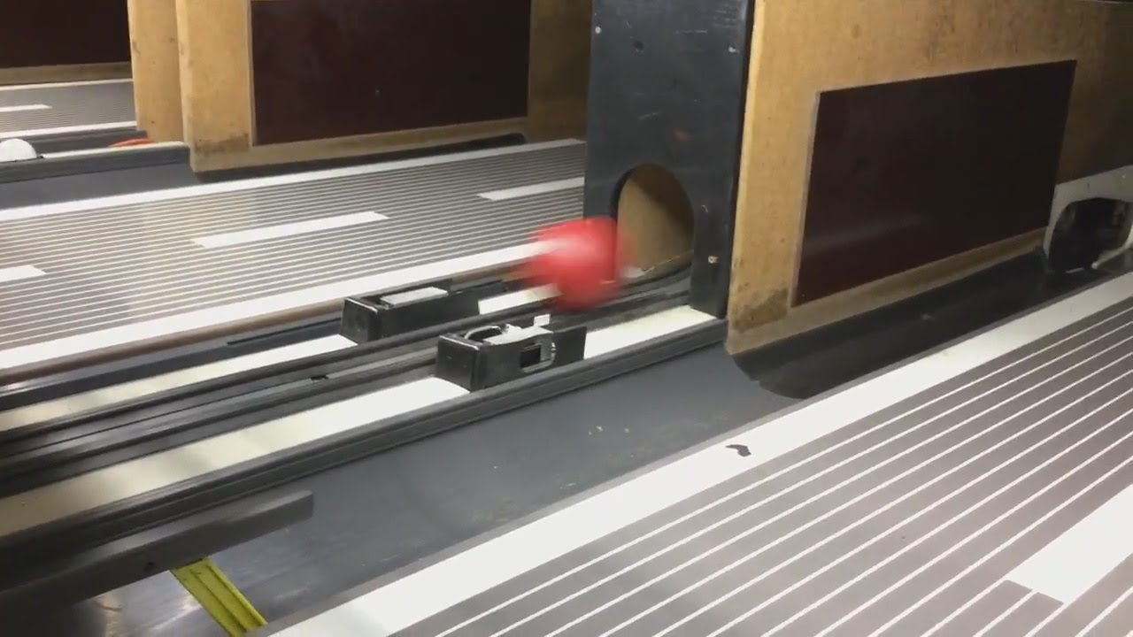 How A Mini Bowling Ball Return Works!! (Highway 66 Bowling)