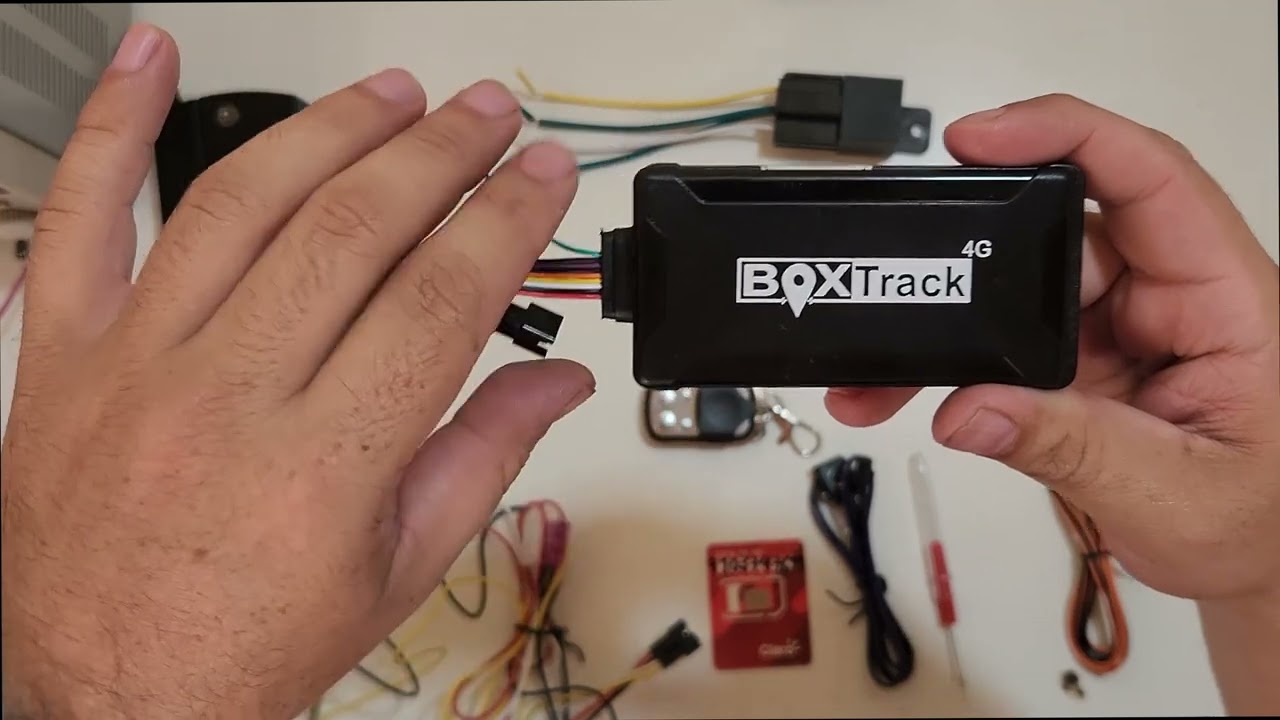 BOXTRACK 4G: Rastreador GPS con Corte de Energía y Botón de Pánico | Plaspy