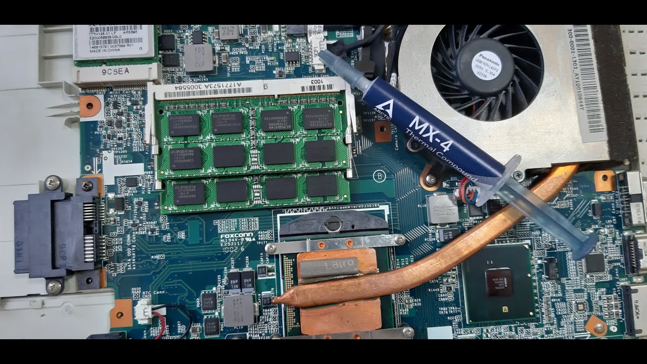 Чистка и замена термопасты в ноутбуке Sony Vaio VPCEB1E9R