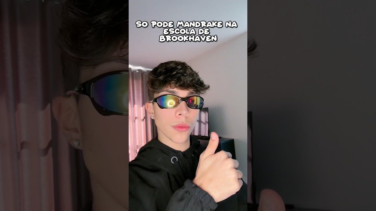 S&oacute; pode mandrake na escola de brookhaven #roblox #viral #brookhaven