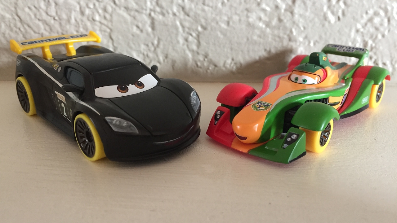 Mattel Pixar Cars 2016 Carnival Racers Rip Clutchgoneski & Lewis Hamilton Die-casts