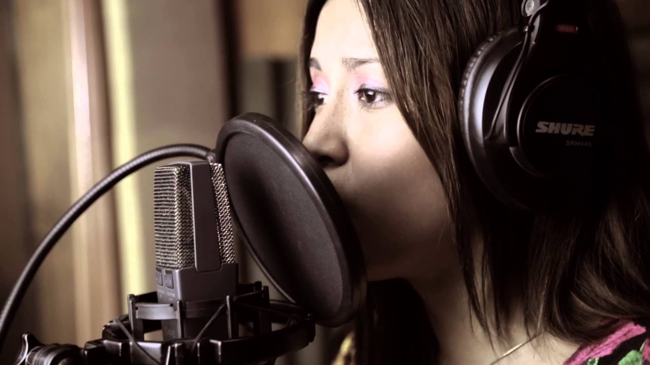 Amy Gutierrez - Ángel