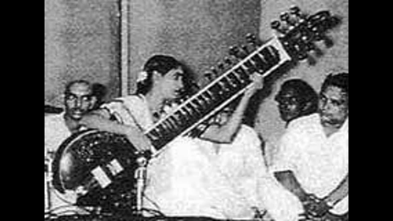 Annapurna Devi - Debut Surbahar Recital