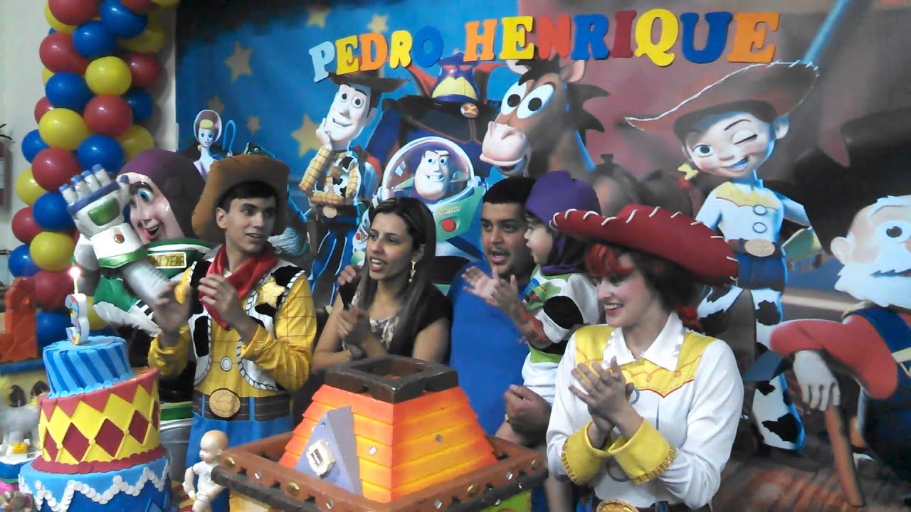 Parabéns aos 3 anos do Pedro Henrique