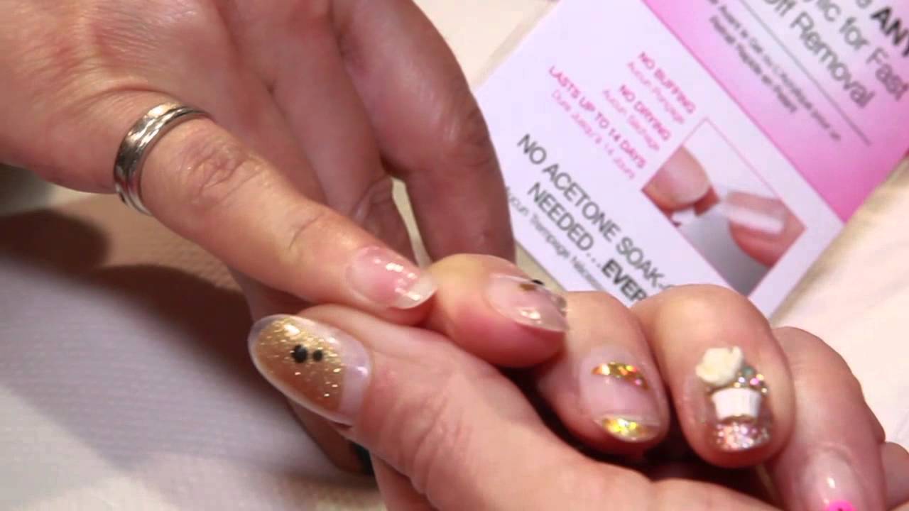 Dashing Diva's NailGuard Turns Soak-off Gel into Peel-Off Gel