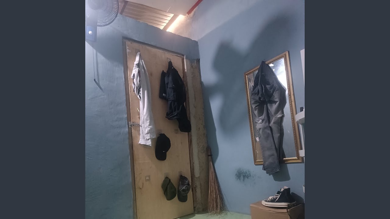 Mesin waktu terus berlalu