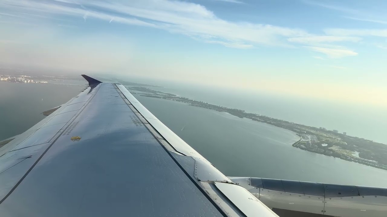 Blast out of Sarasota on United Flight 1244 | Baby Bus A319