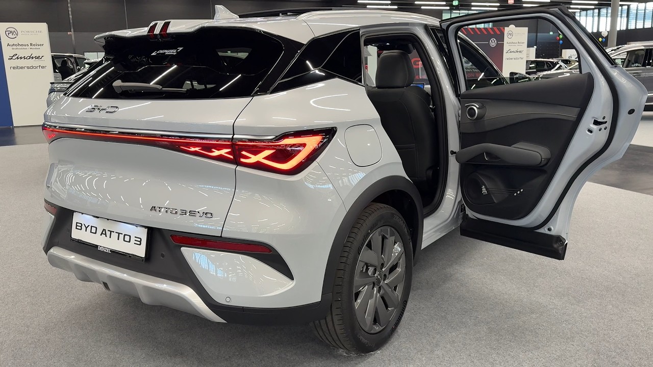 New BYD ATTO 3 EVO 2026 (EUROPE) - PRACTICALITY test, cool DOOR HANDLES & TRUNK space
