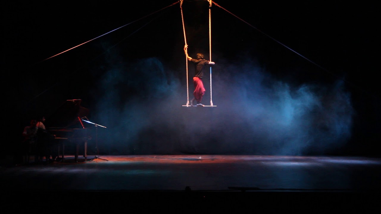 Trapecio - Circo en Escena 2015 - Extracto