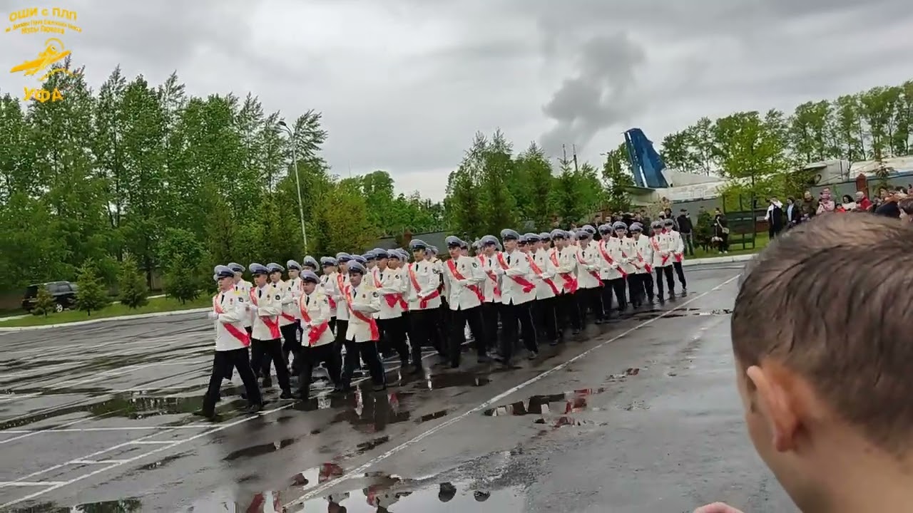 Последний звонок 4 роты на плацу 25.05.22