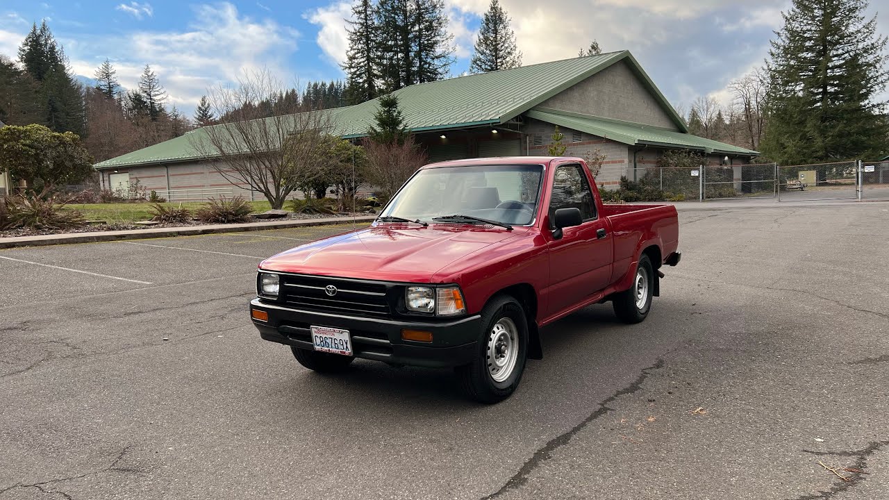 1992 Toyota Pickup 2wd Walkaround