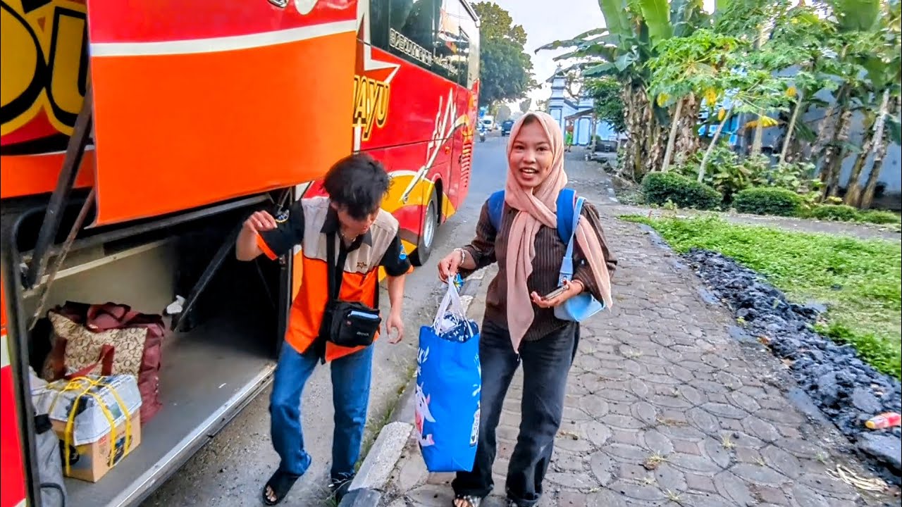 PELAYANAN BAIK, PENUMPANG TURUN DENGAN BAHAGIA! SUGENG RAHAYU 7504 TIM CILACAP