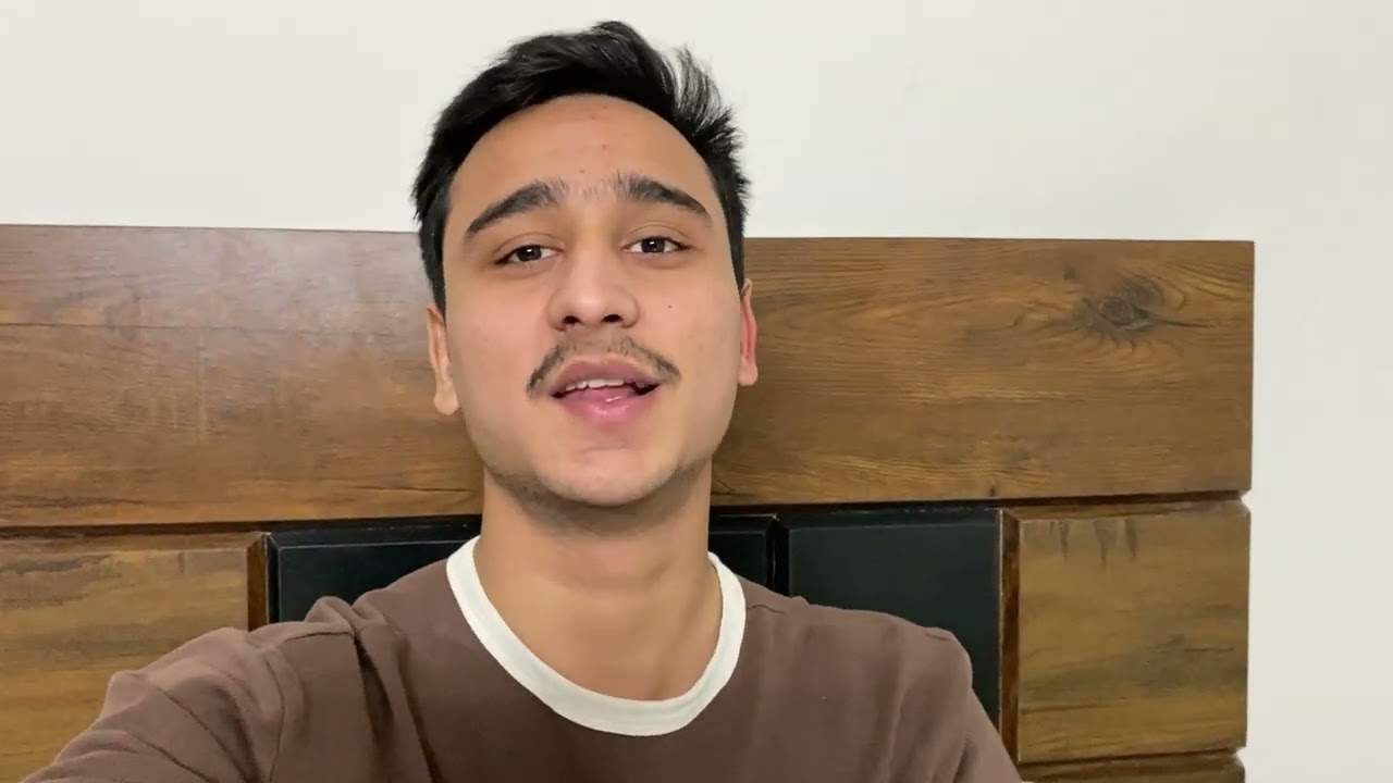 Trolling junior's in university | Vlog 009
