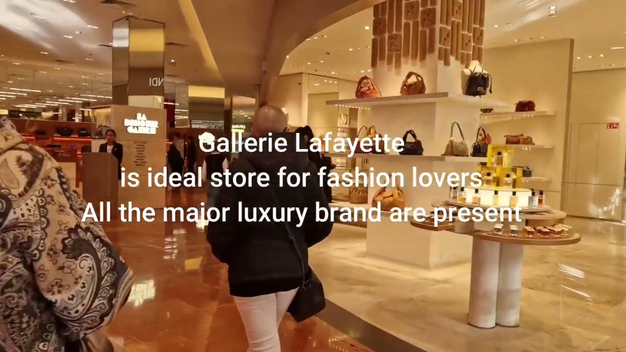 Parigi 10- 2025  Gallerie Lafayette, Karl Lagerfeld shop, Art Expo  Paris 2025