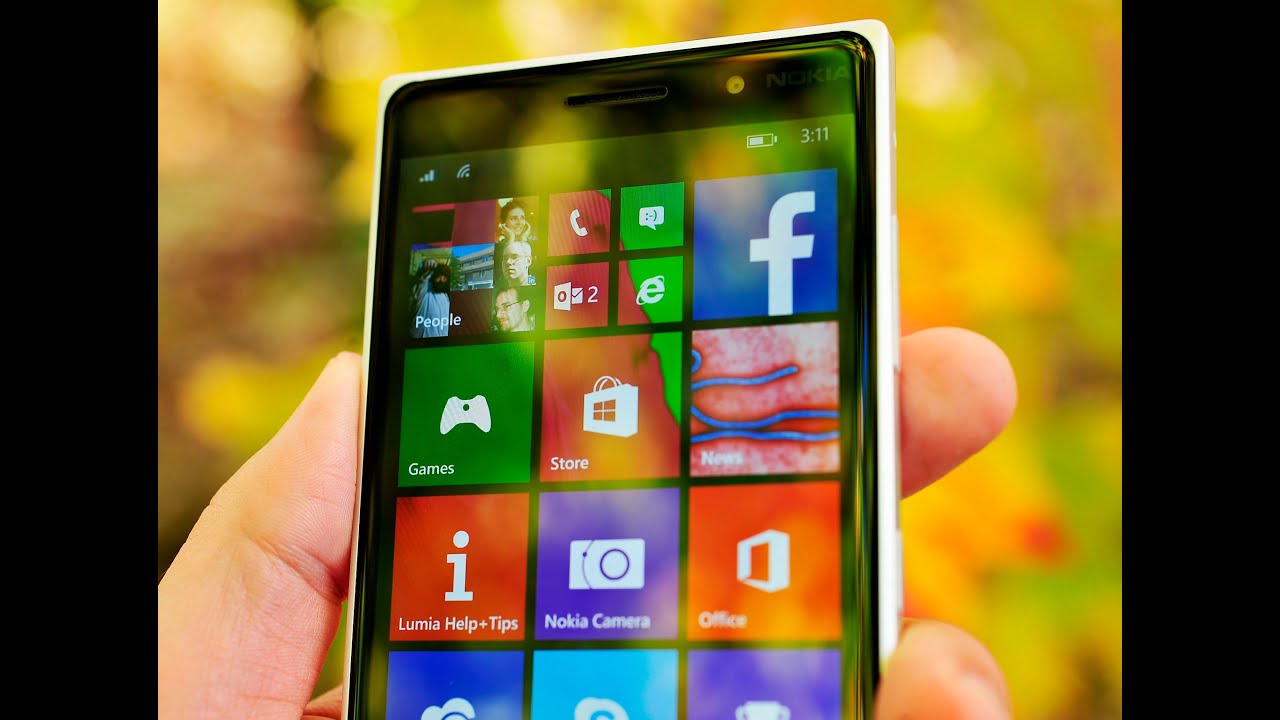 Nokia Lumia 830 unboxing and first impressions