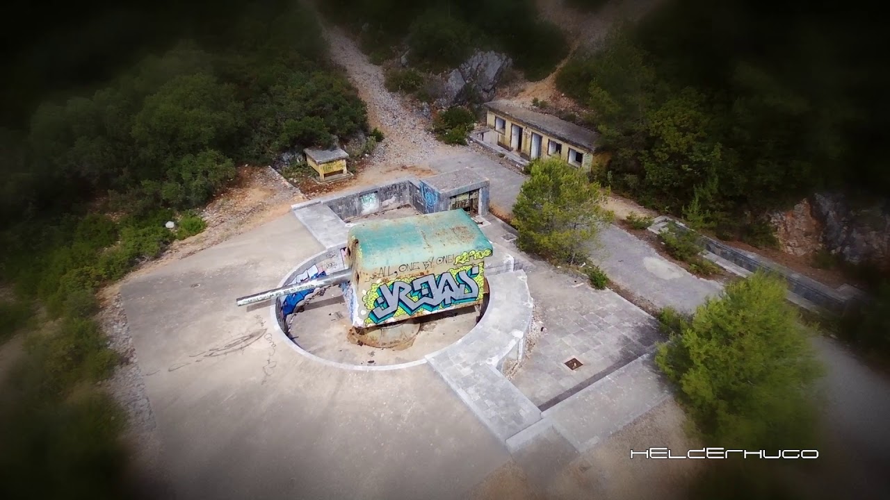 Изучение 7-й батареи Outback Setúbal Arrábida и пролетел над Drone Parrot Bebop 2