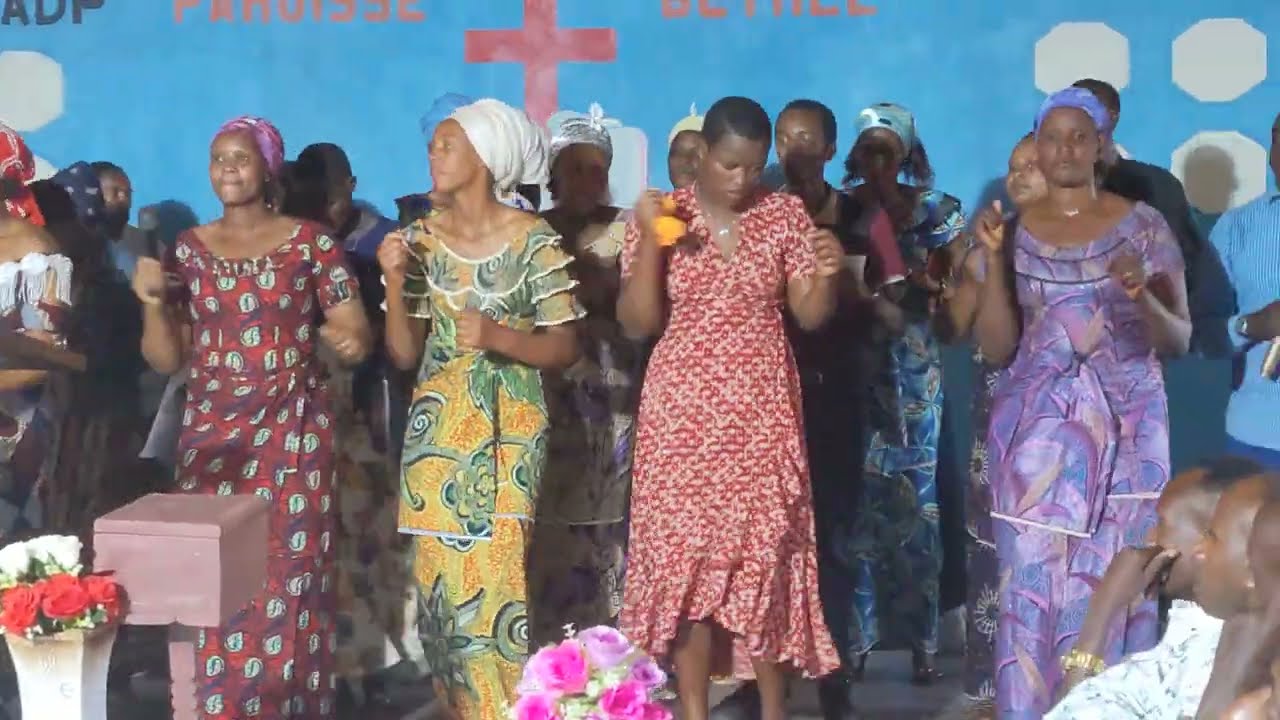 IYI CHORALE IRADUFASHIJE MUNDIRIMBO NZIZA YAKERA👋🙌🙌🙌🙌🙌🇧🇮🇨🇩
