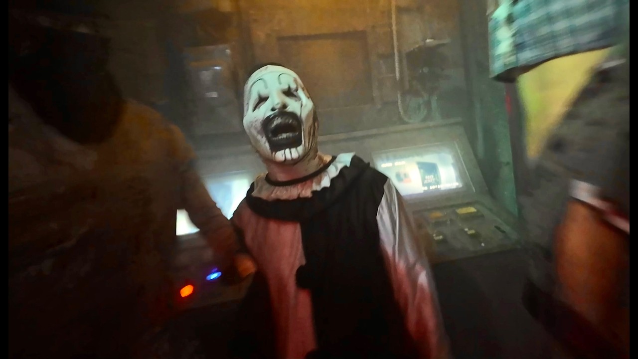 Inside America&rsquo;s #1 Rated Haunted House - The Darkness St Louis - Full Walkthrough - NEW UPDATES 
