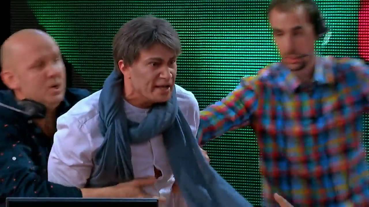 Mircea Dinescu lansează postul de radio Evergreen