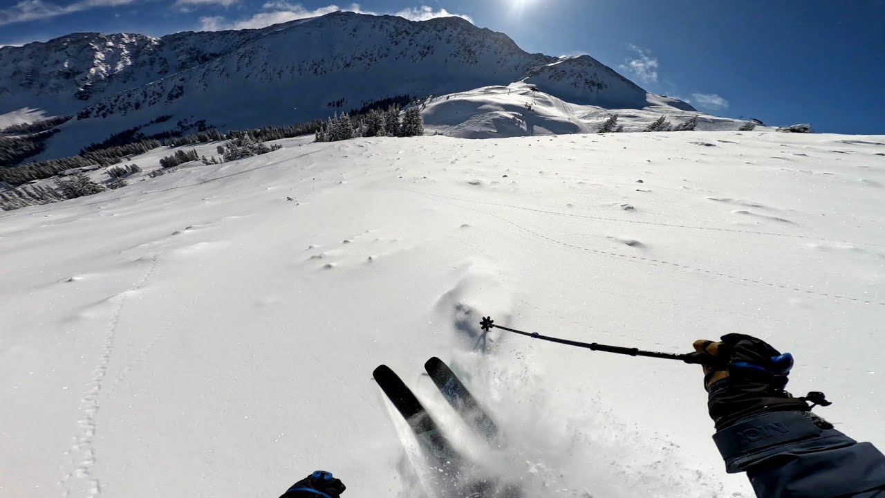 Skiing POWDER at ARAPAHOE BASIN, CO (Part 1) | Finding fresh tracks all morning (2/19/25)