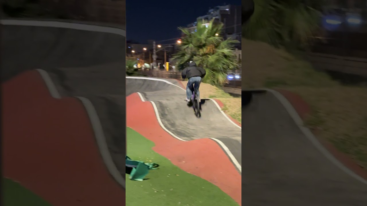 Karolina Burdek from @TRIPULA on #marinbikes #jibb #shorts #shortvideo #rower #bikegirl #slopeduro