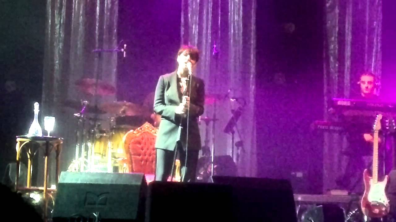 Arisa - Il tempo che verrà (Live @ Teatro Bellini di Napoli) HD - 15/05/2012