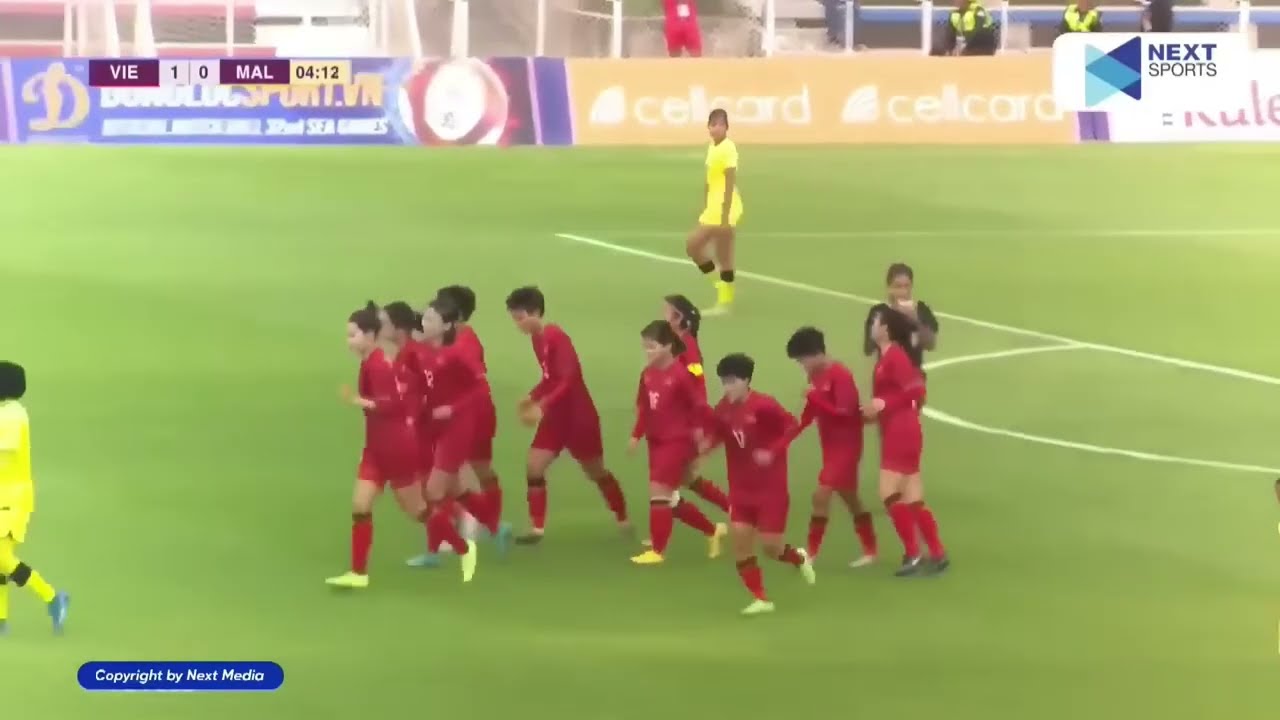 Nữ Việt Nam vs Nữ Malaysia | Khiến Mãnh Hổ Câm Nín Vì Quá Out Trình