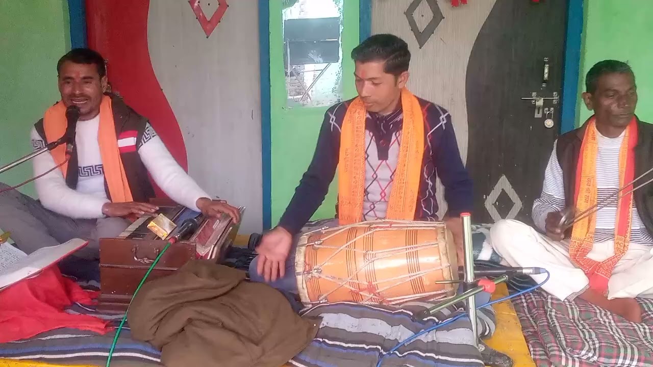 बंदे जरा नैन  तो खोल के देख तेरे सर पर परी पथरिया /मो० न० 9719515728