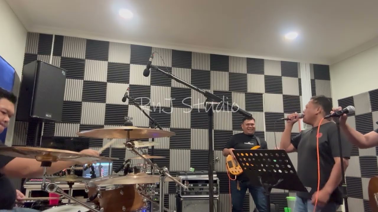 Janggi Amu - Spitfire cover by Challenger