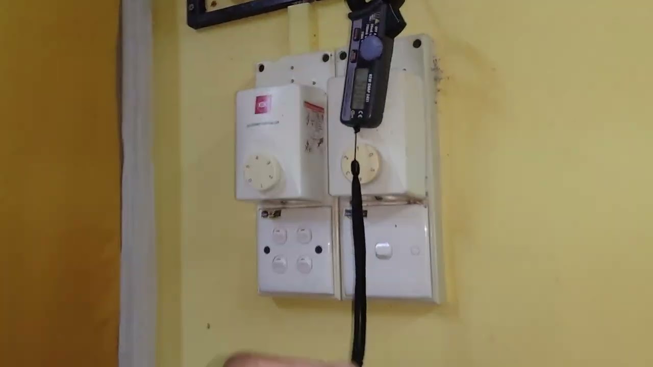 AKU BGTAU KENA REWIRING MAKCIK SETUJU ROSAKNYA HANYA NI JE.