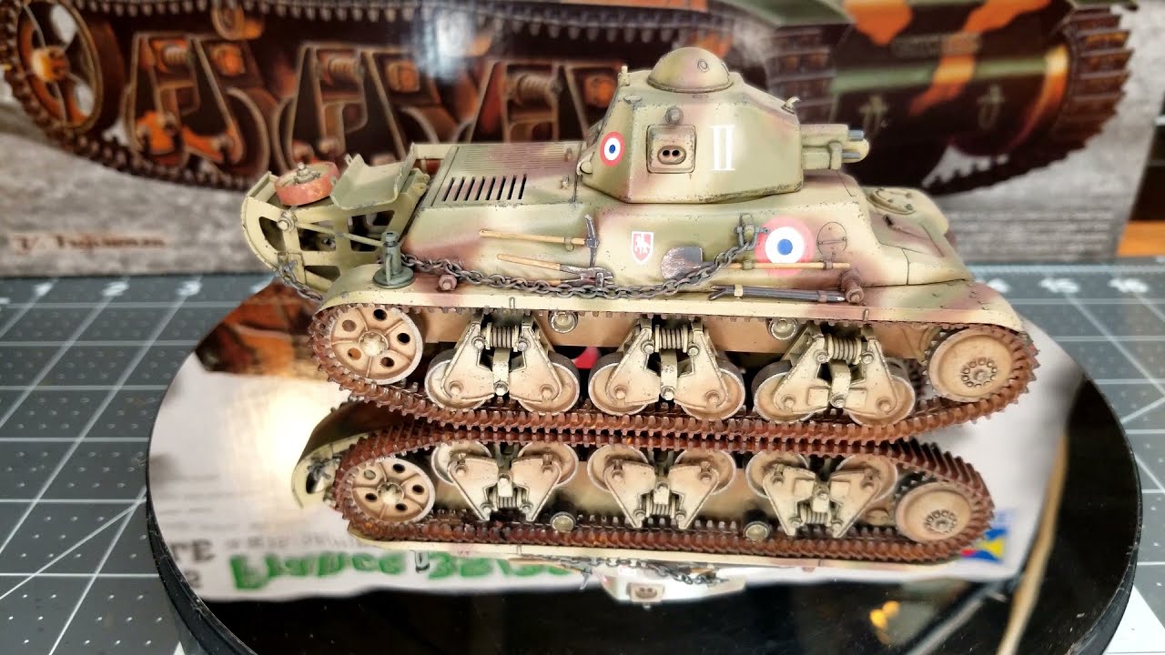 France 35/38 (H) Tank by Trumpeter in 1/35 Scale Weathering and Final Reveal