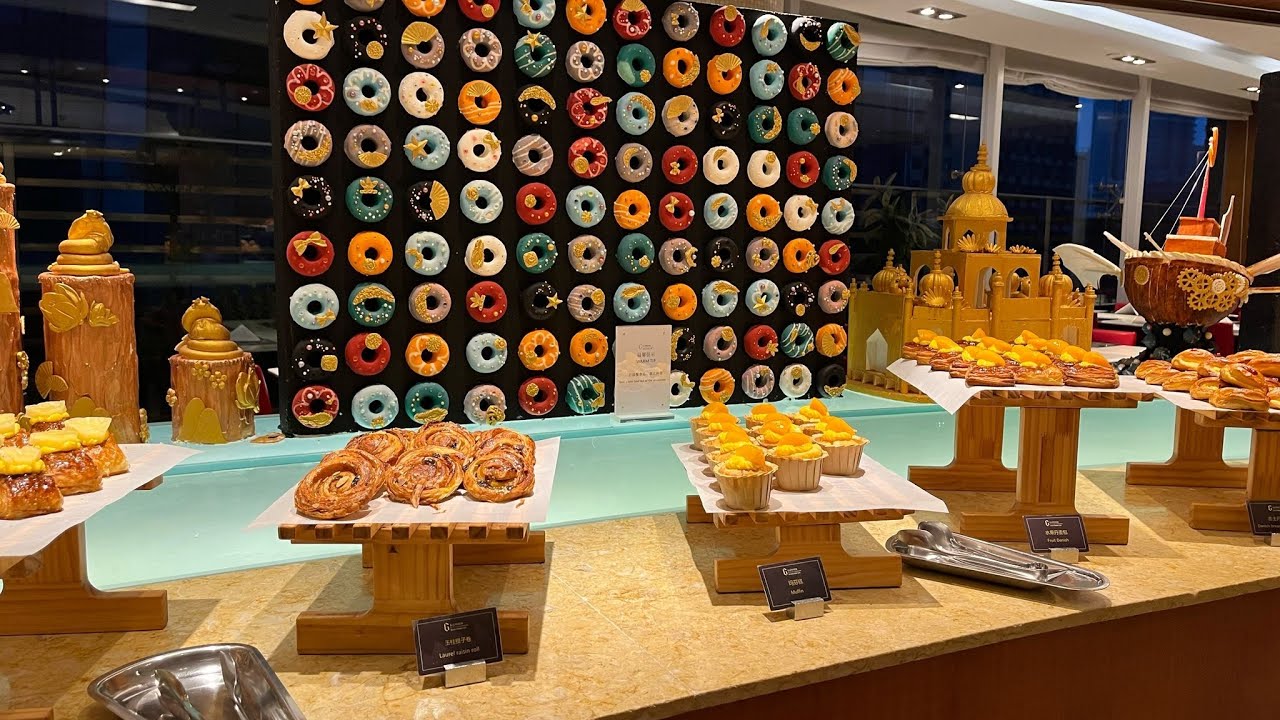 Colorful Donuts Wall with Sumptuous Breakfast at ITC Glenview Plaza Chongqing@Cruiseeasytravel#china
