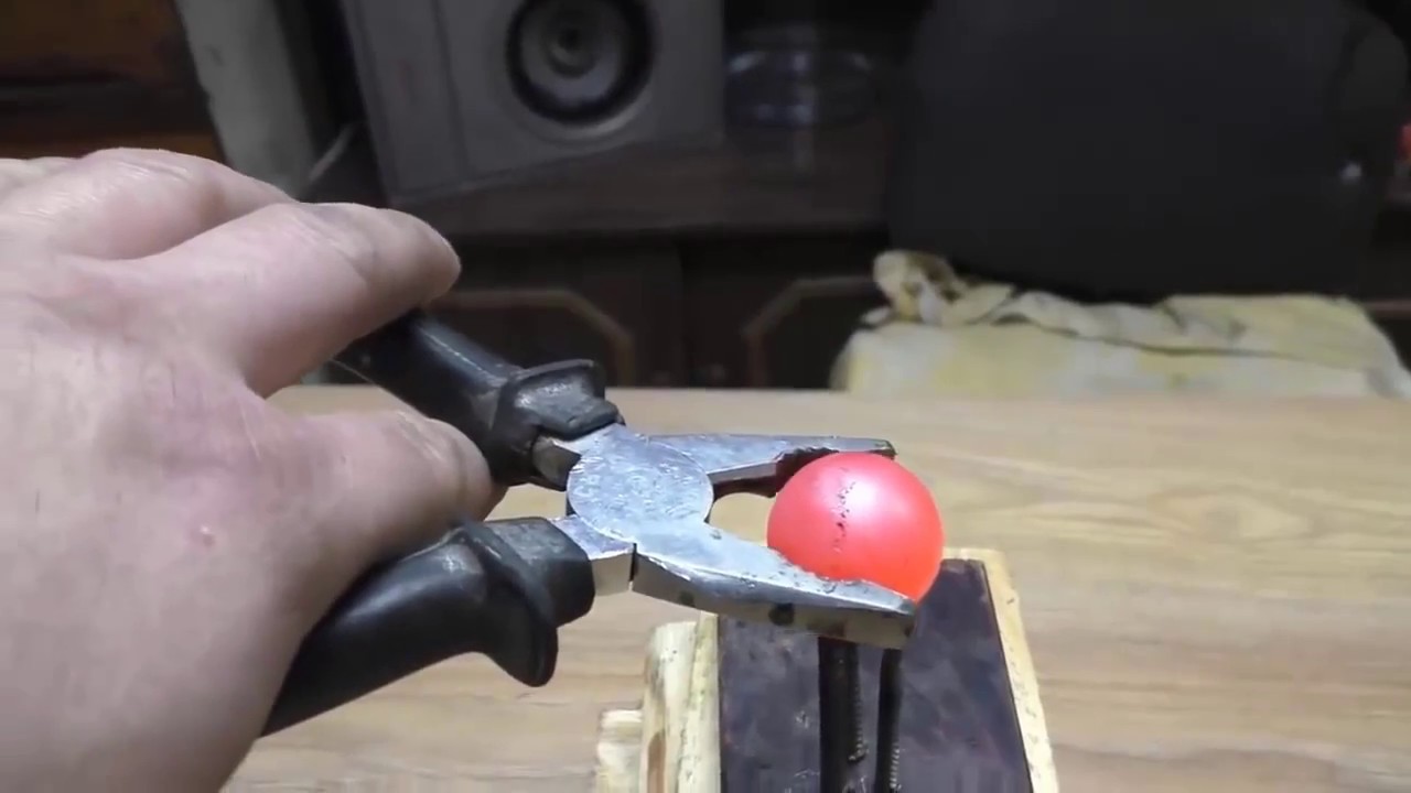 Sciogliere il polistirolo a 1200&deg;C, divertente ed utile, incandescente, Inventore Pazzo