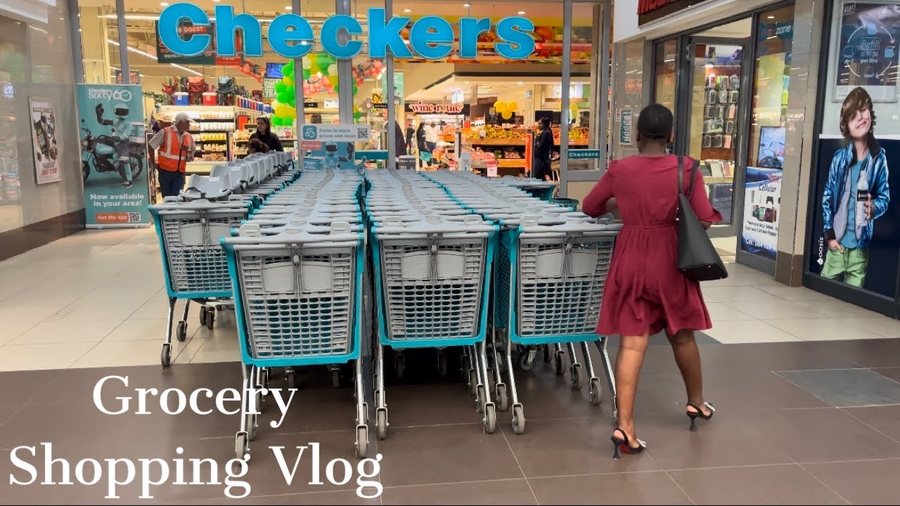 Grocery shopping Vlog 🛒| The cost of living in South Africa + Tips to save money 💸