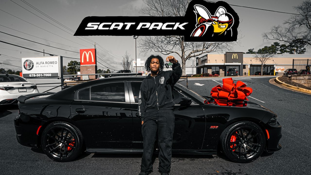 BUYING MY DREAM CAR! A 2023 SCATPACK CHARGER 392!!