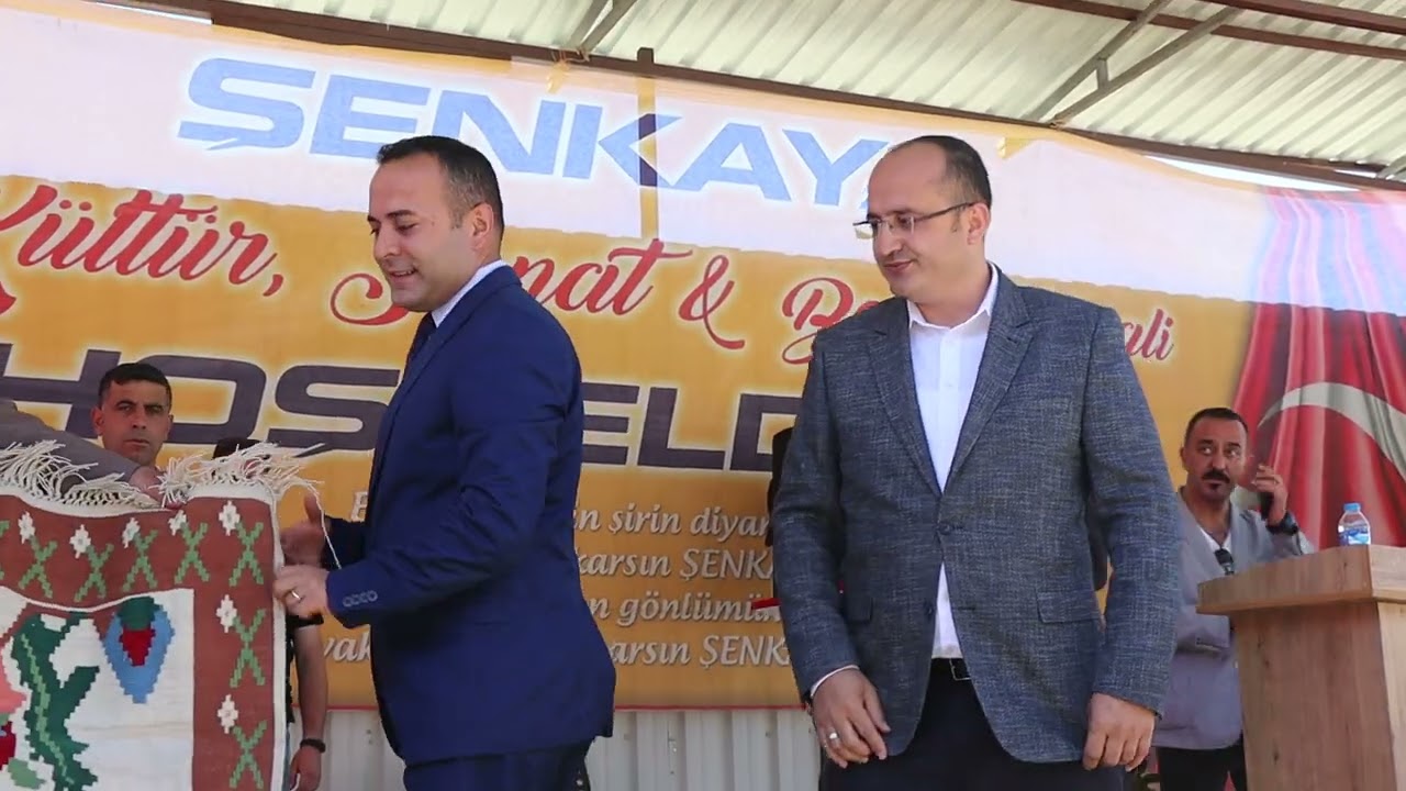 Erzurum’un Şenkaya ilçesinde düzenlenen Kültür Sanat ve Bal Festivali büyük bir coşkuya sahne oldu.