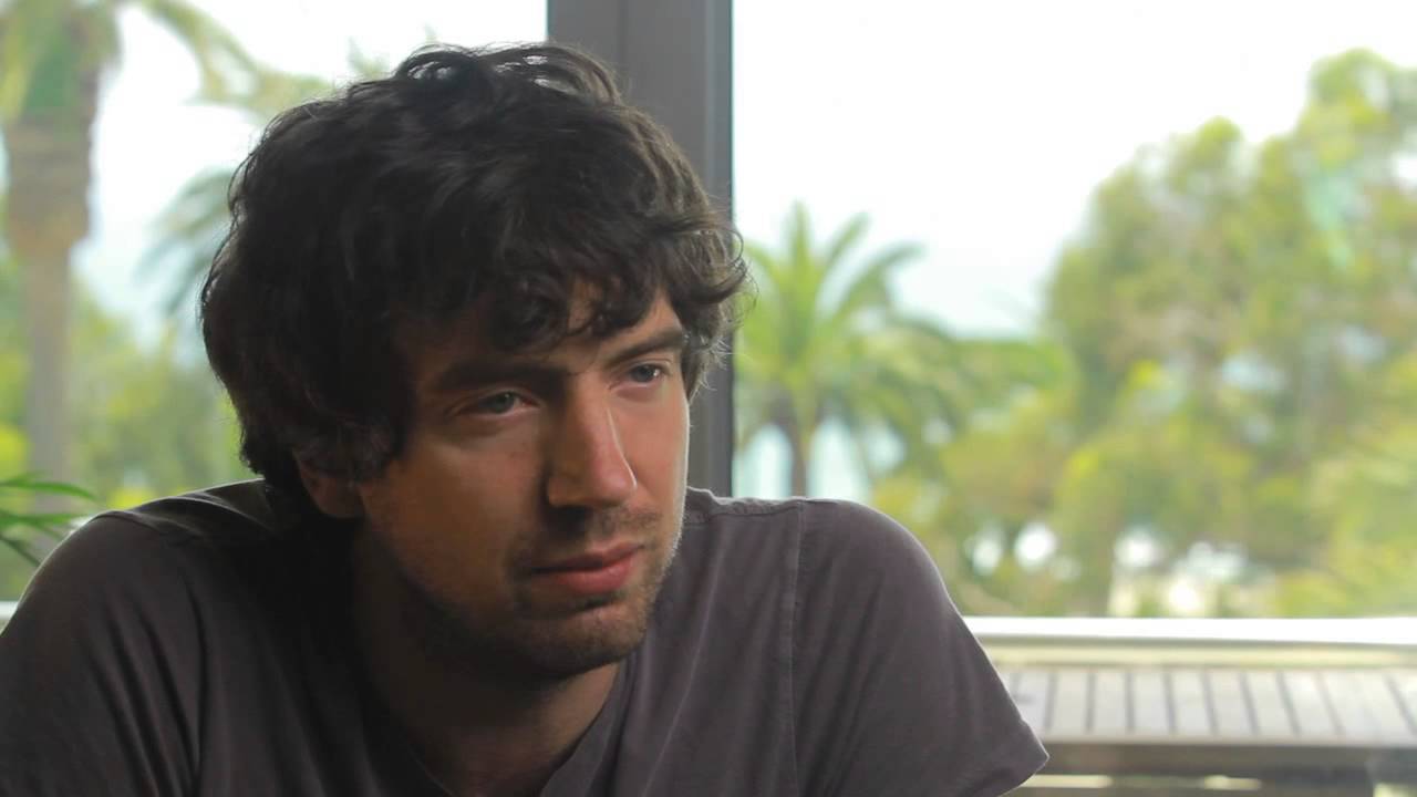 Snow Patrol - Crack the Shutters (Greatest Hits: Track By Track)
