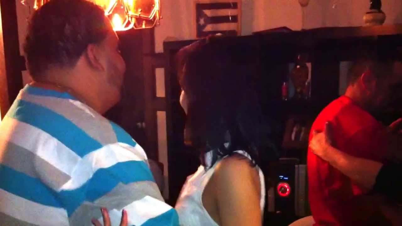 Brother and sister danced bachata!