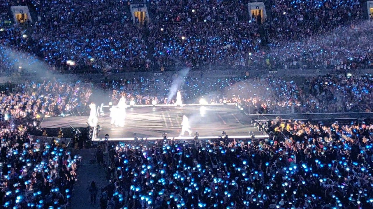 190504 BTS SPEAK YOURSELF Tour at Rose Bowl - Introduction Speech + Outro: Wings