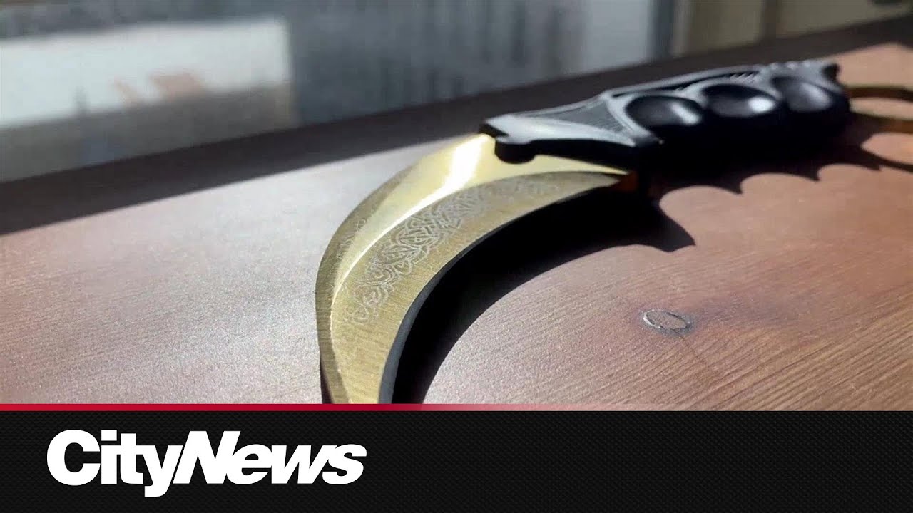 Edmonton one step closer to banning knives sold in convenience stores