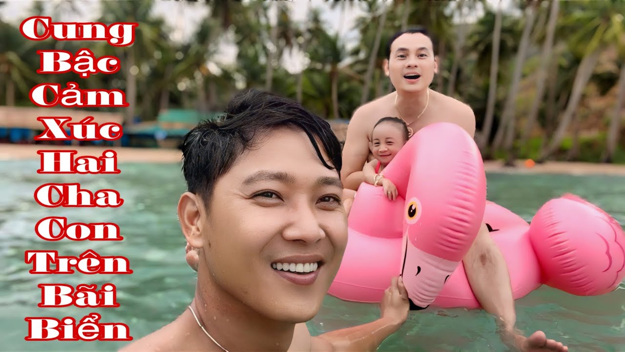 Cung bậc cảm xúc của hai cha con buổi chiều trên bãi biển