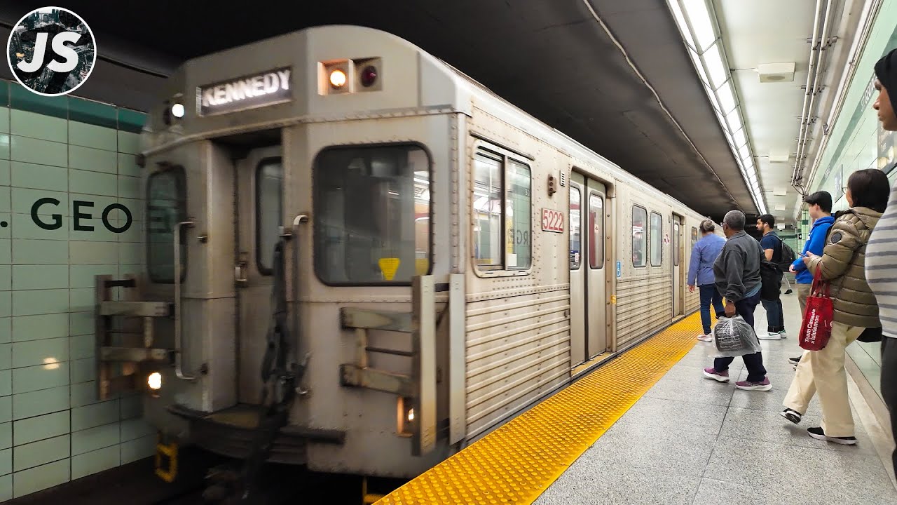 Toronto Subway Transfer & Ride on a Friday Night (Oct 2024)