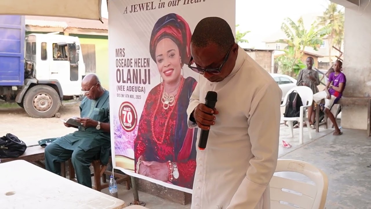 service of song.. Mrs OSEADE HELEN OLANIYI