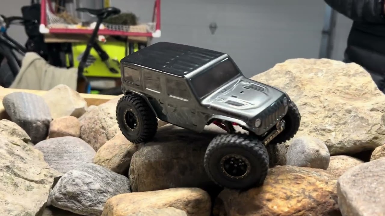 SCX24 Phil’s LCG JLU
