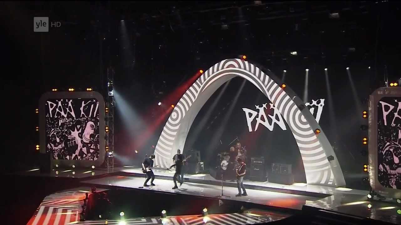 Pää Kii feat.Otto Grundström - Rakkaus repii meidät kappaleiksi taas LIVE